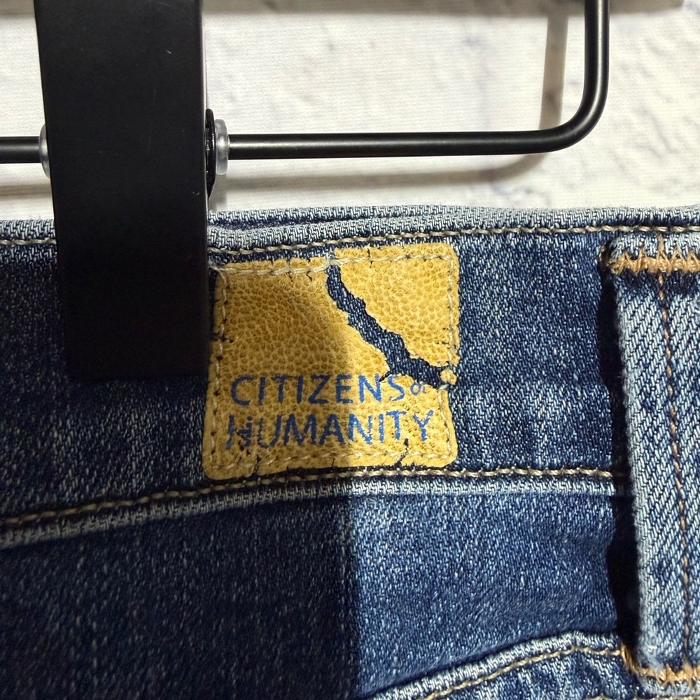Citizens of Humanity Premium Vintage Cropped Blue Jeans, Size 28 - Picture 6 of 10